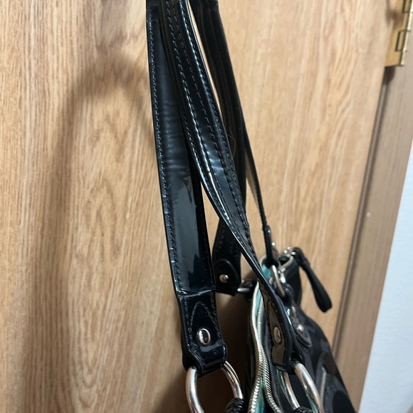 Coach Black Signature Shoulder Bag - Picture 6 of 7